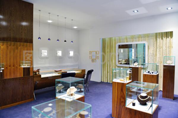 室內珠寶商店 匠心獨運的零售藝術